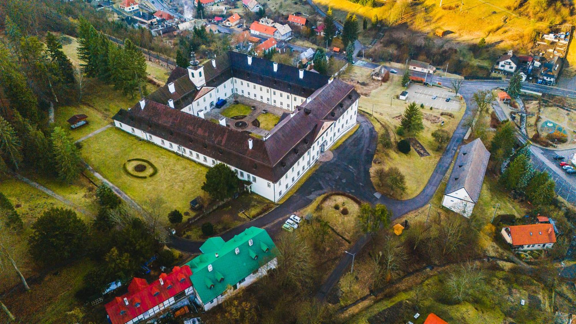 Villa Sovi Dom - Owl House à Svätý Anton Extérieur photo